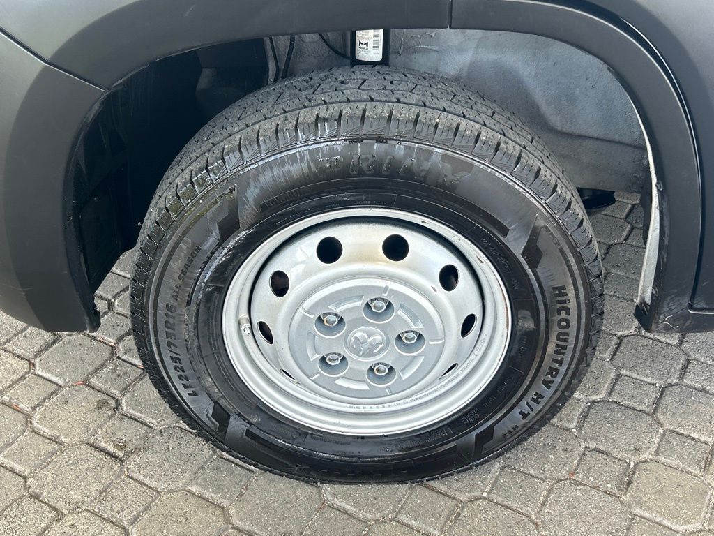 2023 Ram ProMaster 2500 Base photo 14