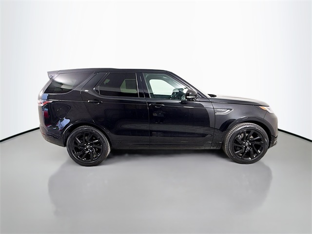 2025 Land Rover Discovery SE photo 2
