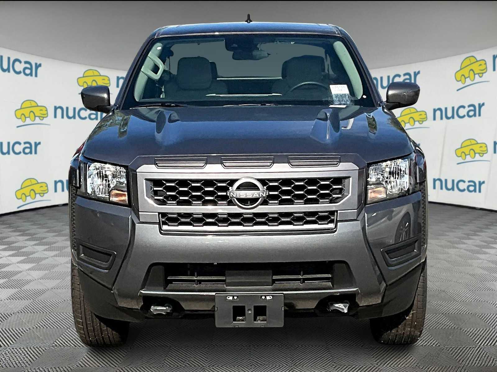 2025 Nissan Frontier SV photo 2