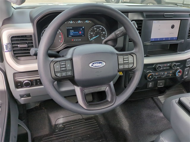 2026 Ford F-250 XL photo 15