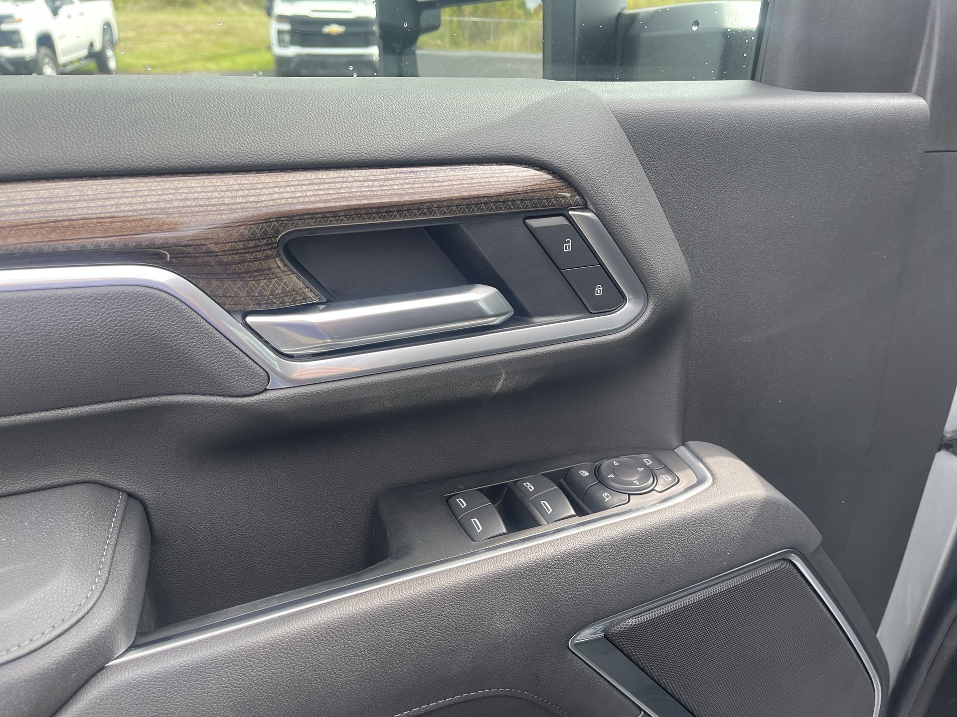 2026 Chevrolet Silverado 3500HD LT photo 50