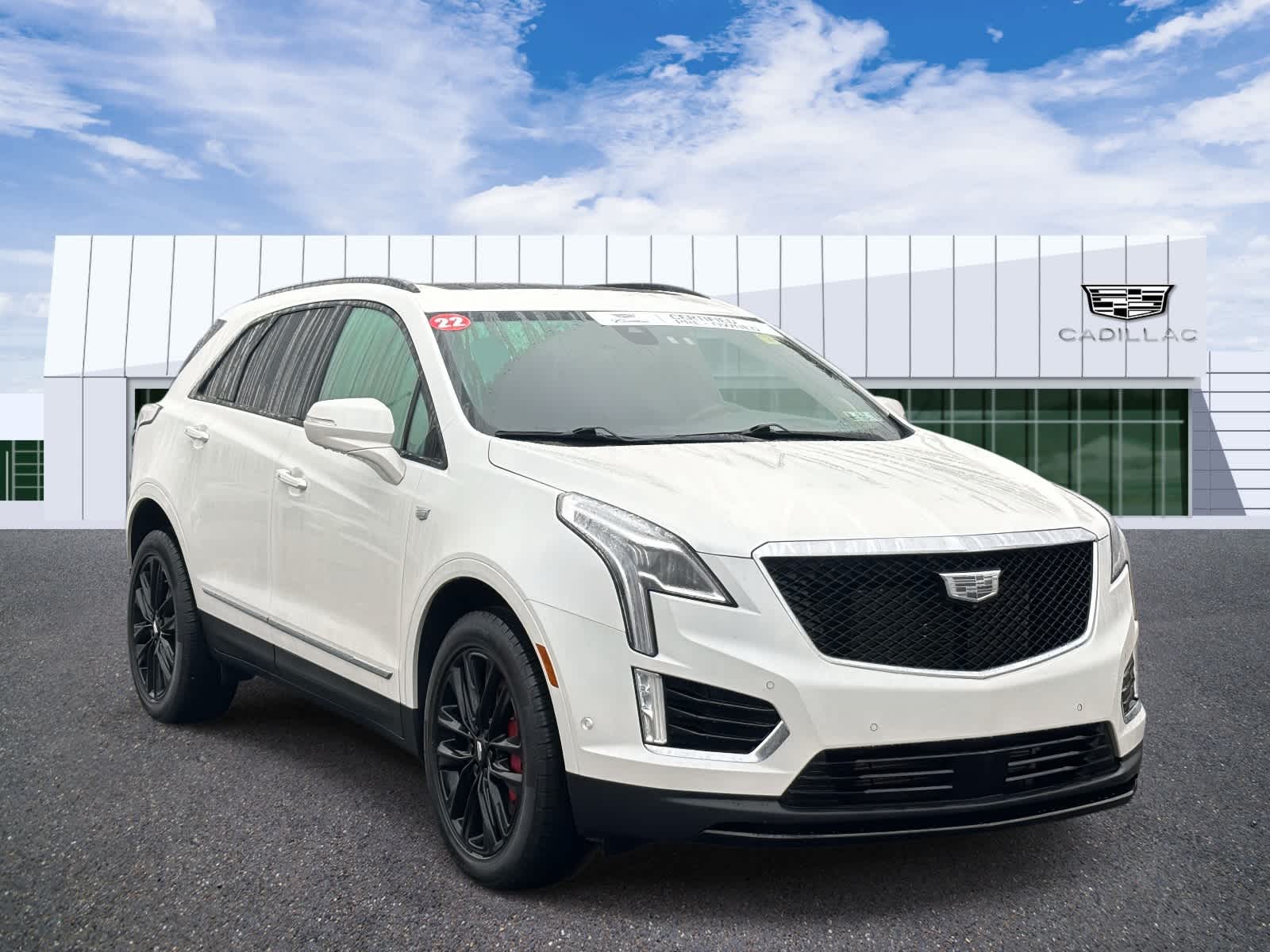 2022 Cadillac XT5 Sport's photo