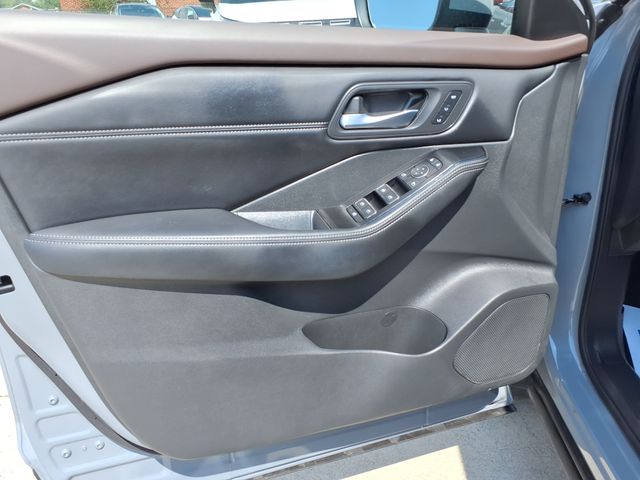 2023 Nissan Rogue SL photo 27