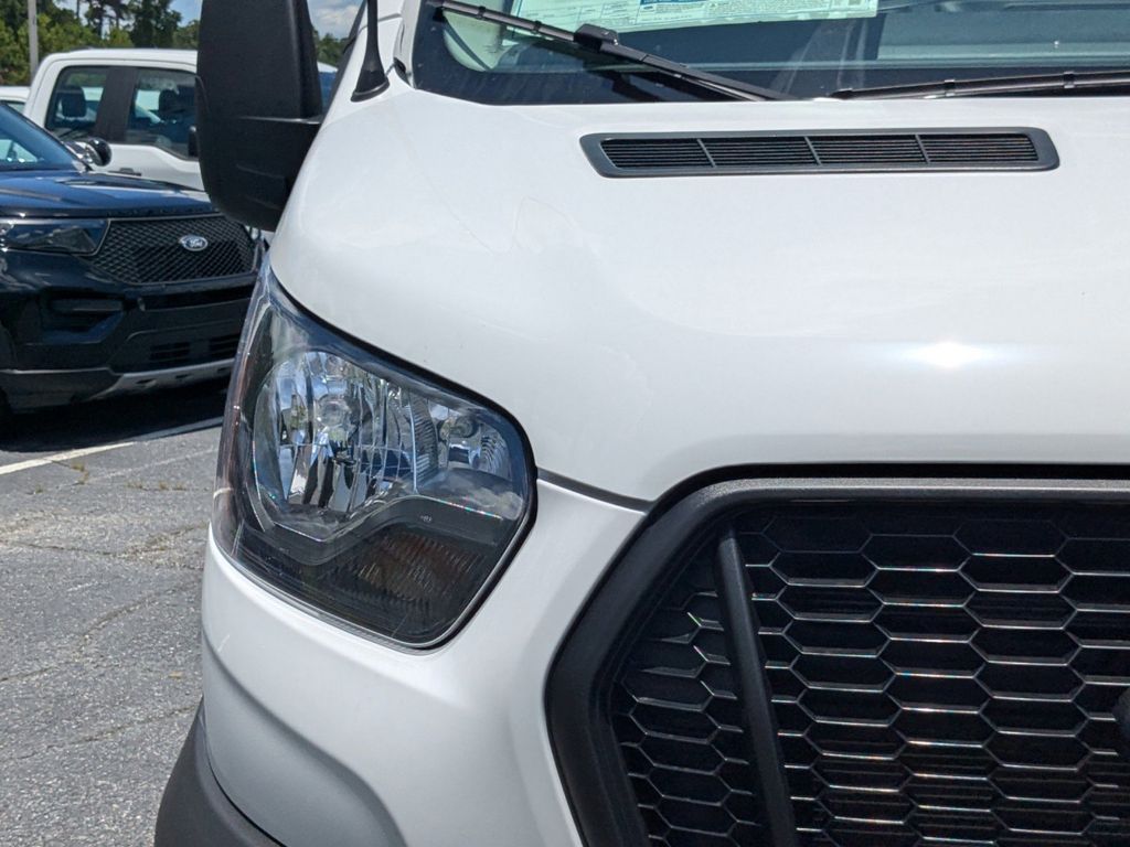 2025 Ford Transit photo 10