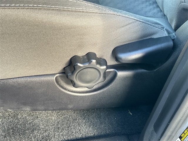 2021 Toyota Tacoma SR photo 13