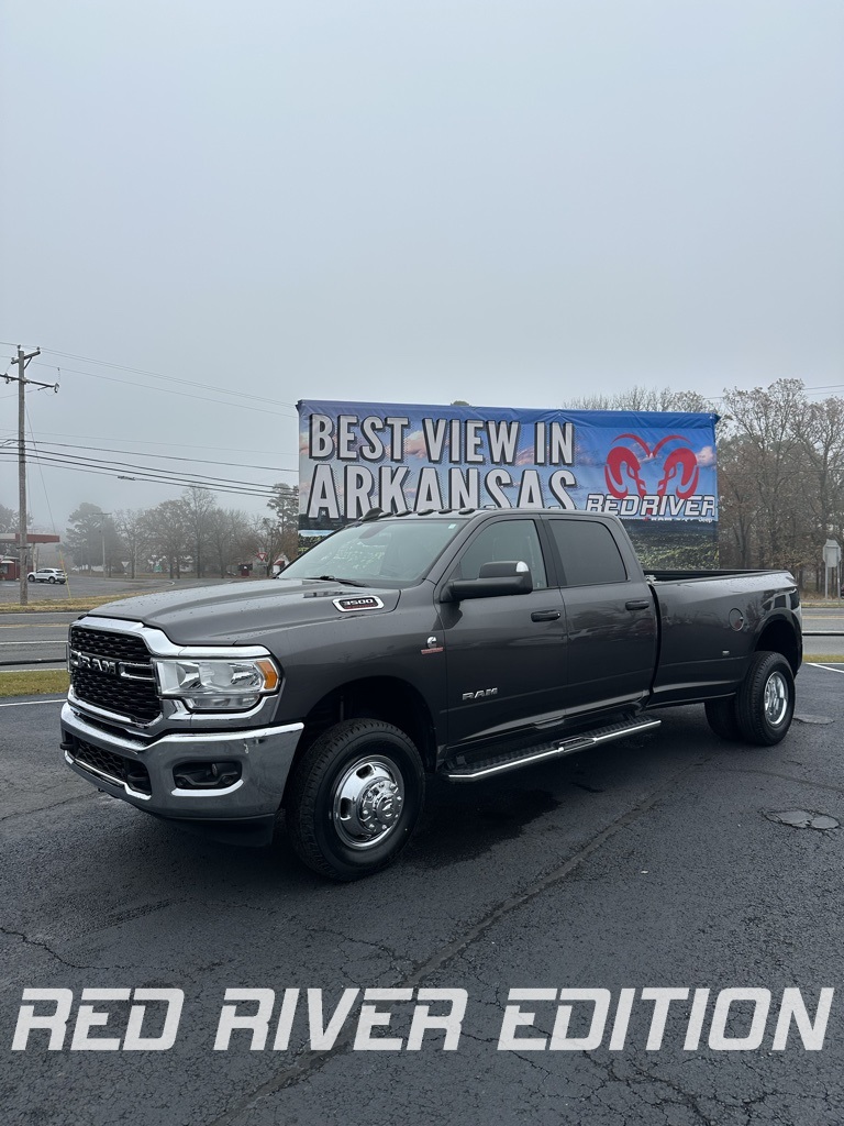 2022 RAM Ram 3500 Pickup Big Horn's photo