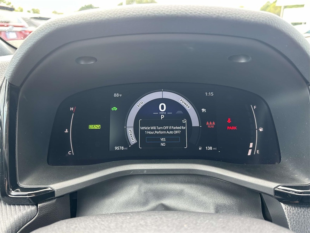 2025 Toyota Camry SE photo 14