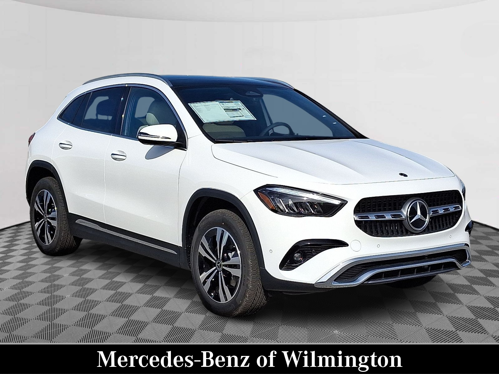 2026 Mercedes-Benz GLA GLA 250's photo