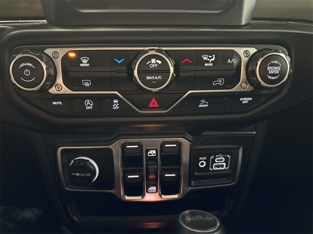 2023 Jeep Gladiator Sport photo 23