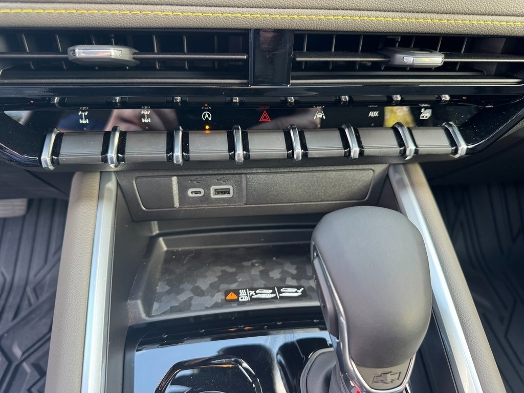 2026 Chevrolet Colorado ZR2 photo 28