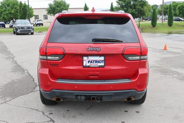 Used 2018 Red Jeep Trailhawk image 5