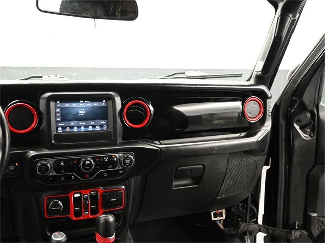 2019 Jeep Wrangler Unlimited Sahara photo 8