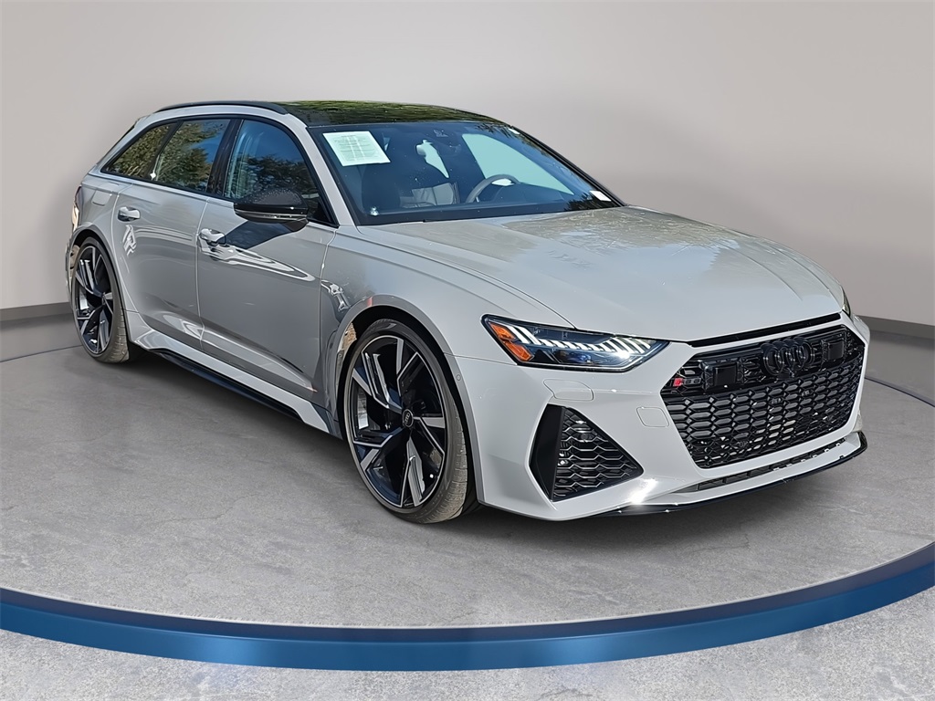 2022 Audi RS 6 Avant Base photo 3