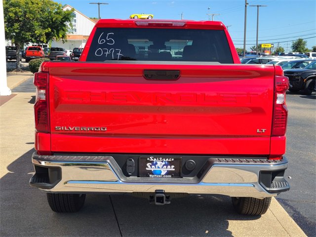 2025 Chevrolet Silverado 1500 LT photo 5