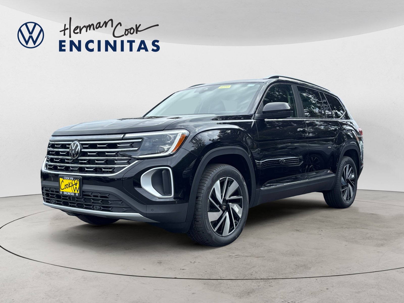 2025 Volkswagen Atlas SEL's photo