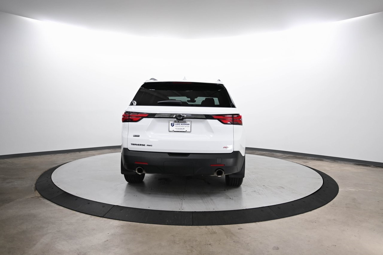 2023 Chevrolet Traverse RS photo 3