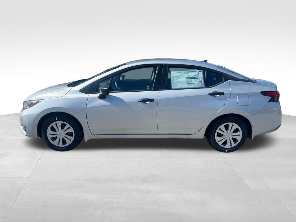 2025 Nissan Versa S photo 2