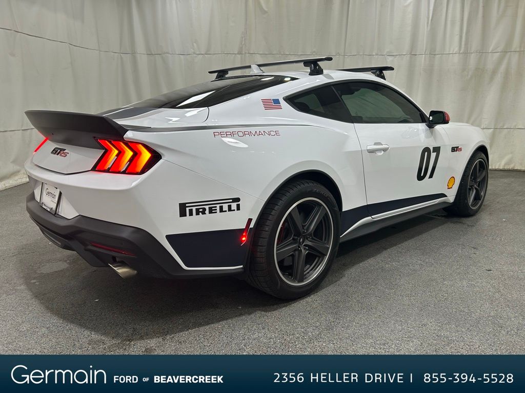 2024 Ford Mustang GT Premium photo 7