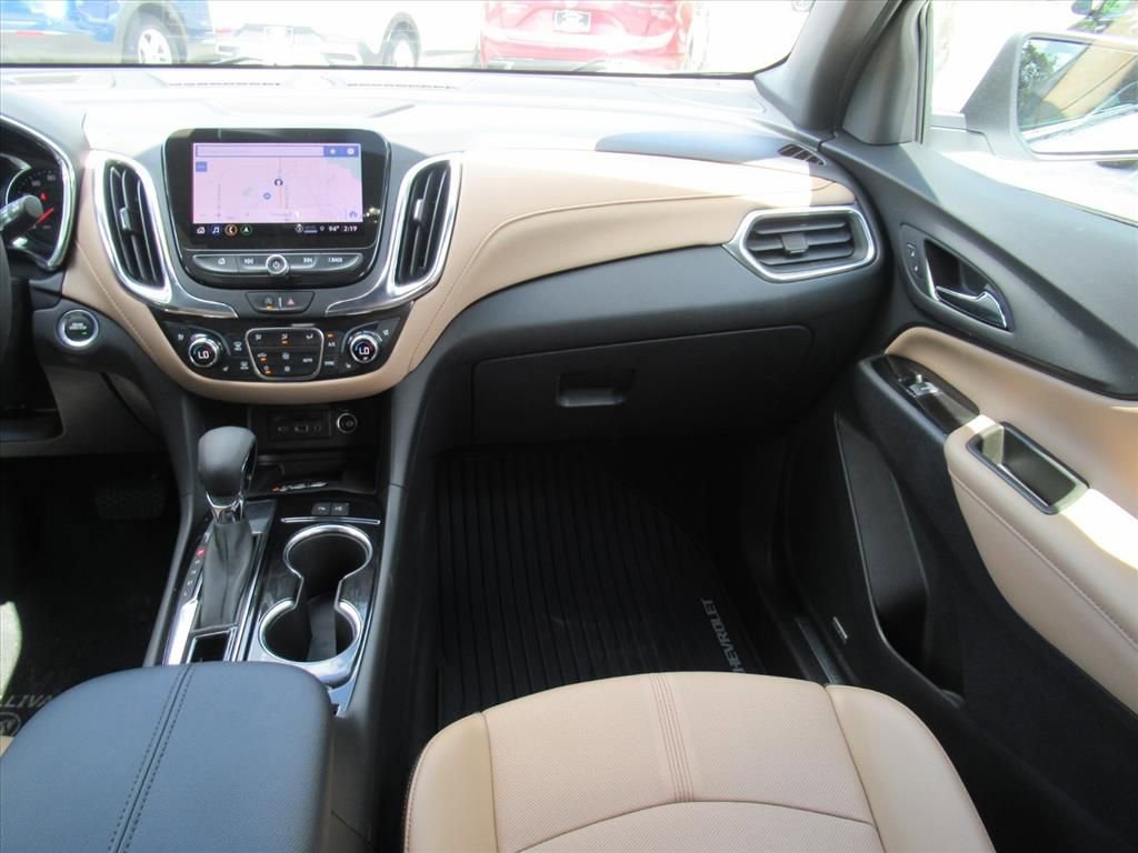 2023 Chevrolet Equinox Premier photo 13