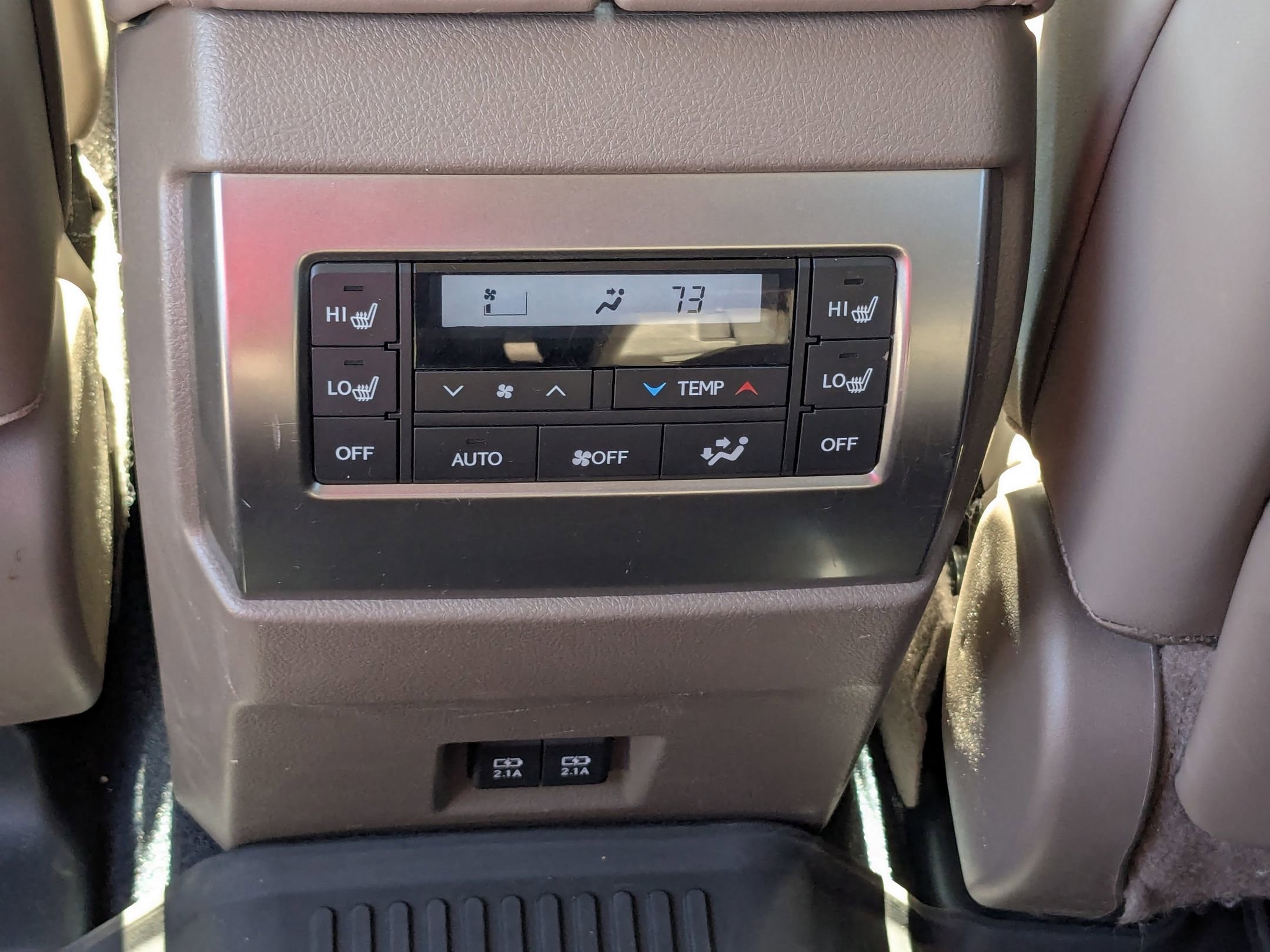 2023 Lexus GX 460 Premium photo 30