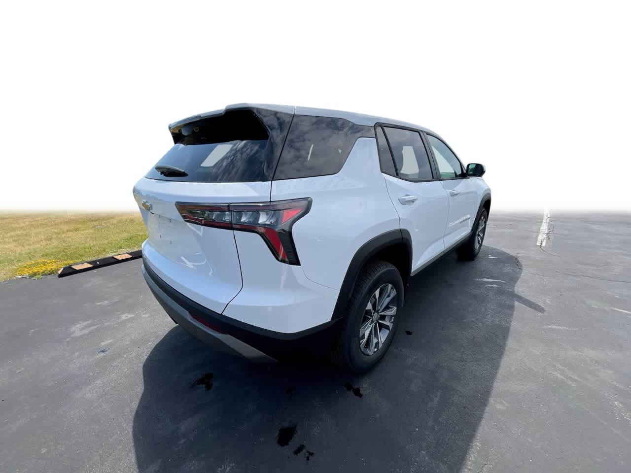 2026 Chevrolet Equinox LT photo 7