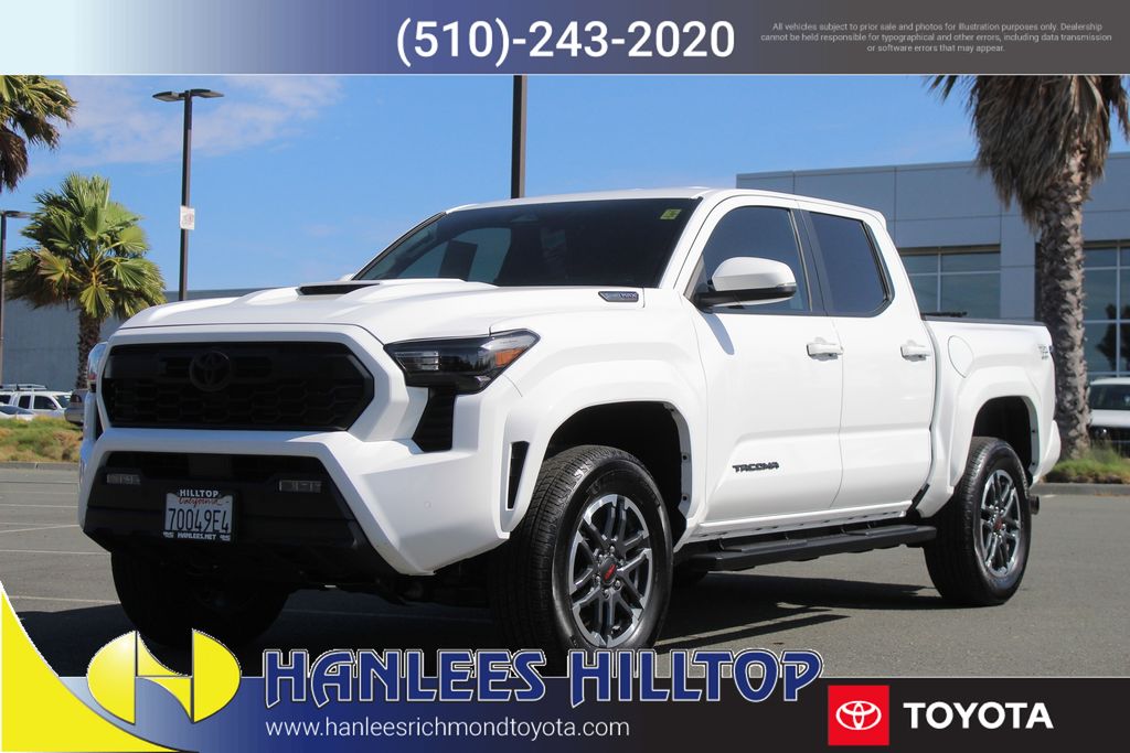 2024 Toyota Tacoma TRD Sport 4x4 photo 3