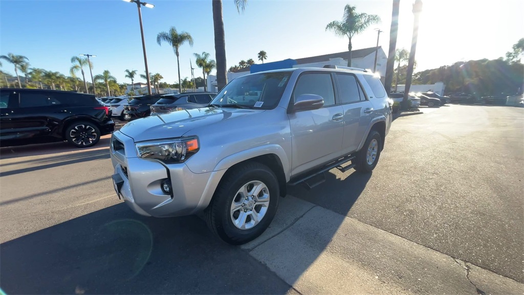 2022 Toyota 4Runner SR5 Premium photo 4