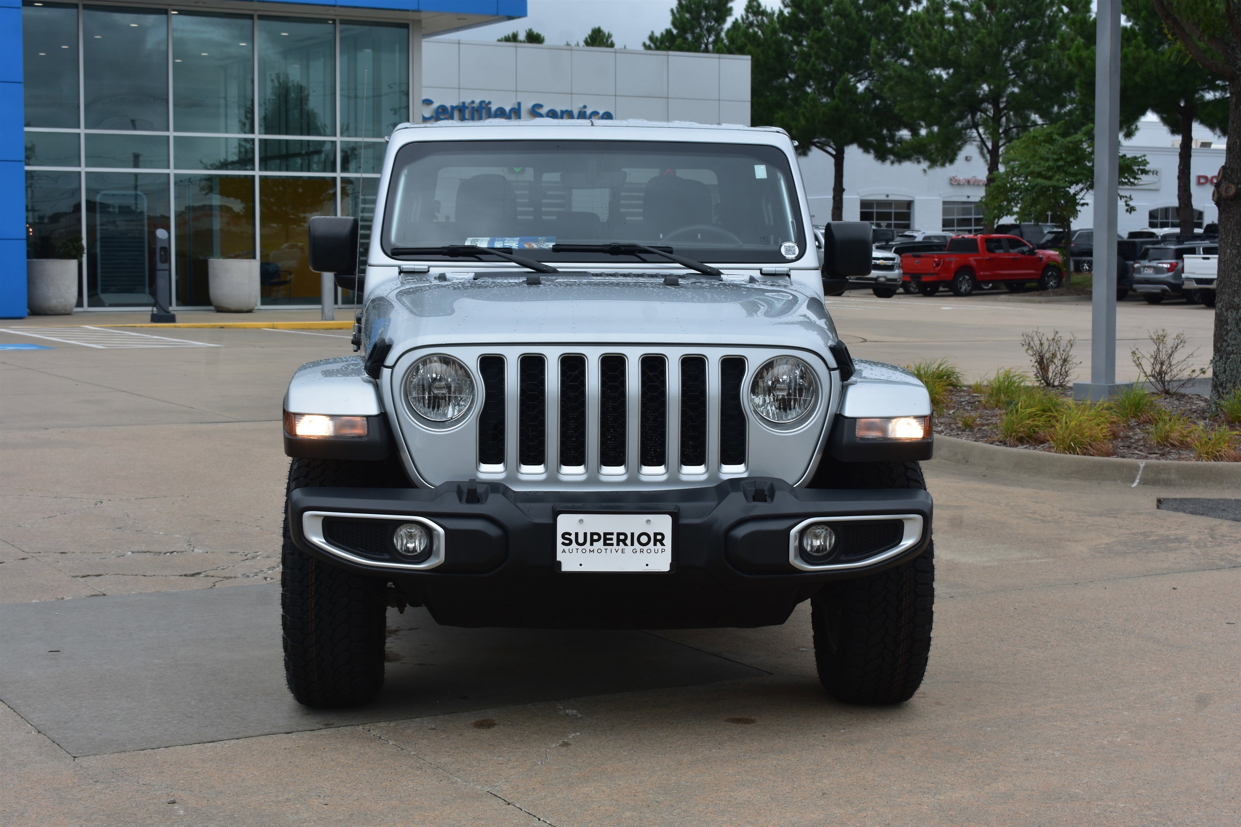 Used 2023 Jeep Gladiator Overland with VIN 1C6HJTFG6PL542659 for sale in Little Rock