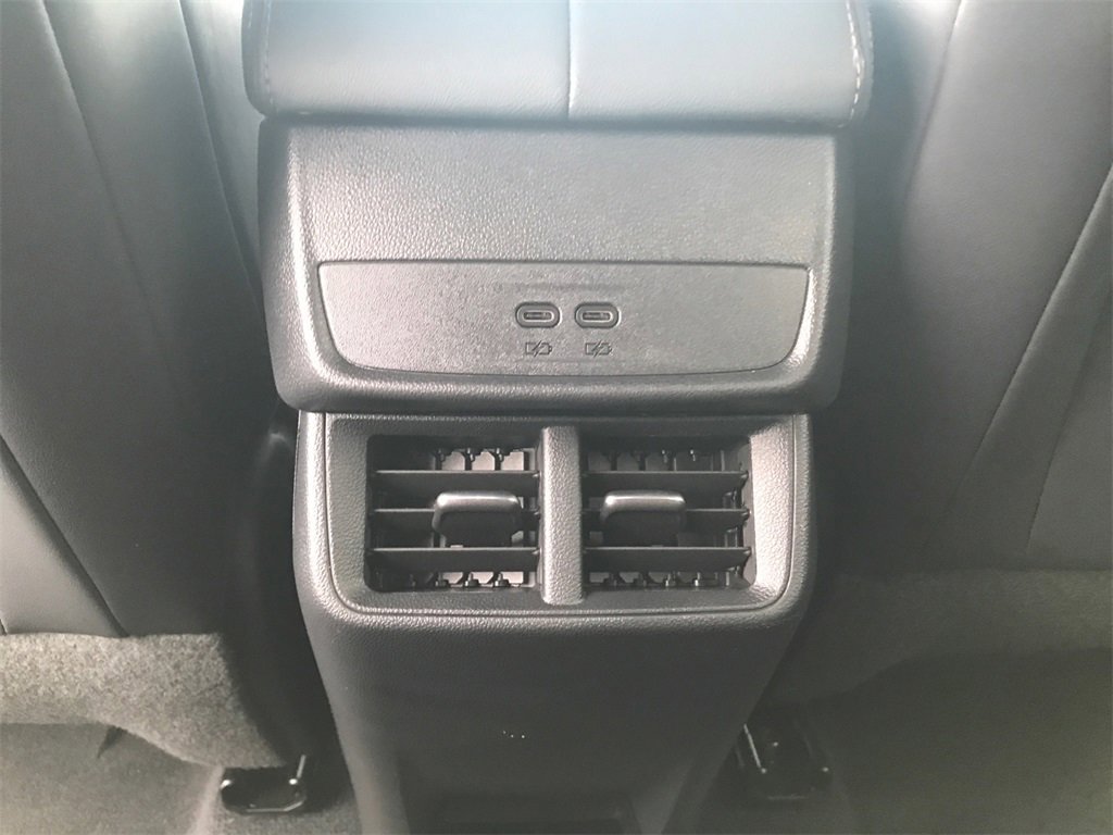 2026 GMC TERRAIN - Image 27