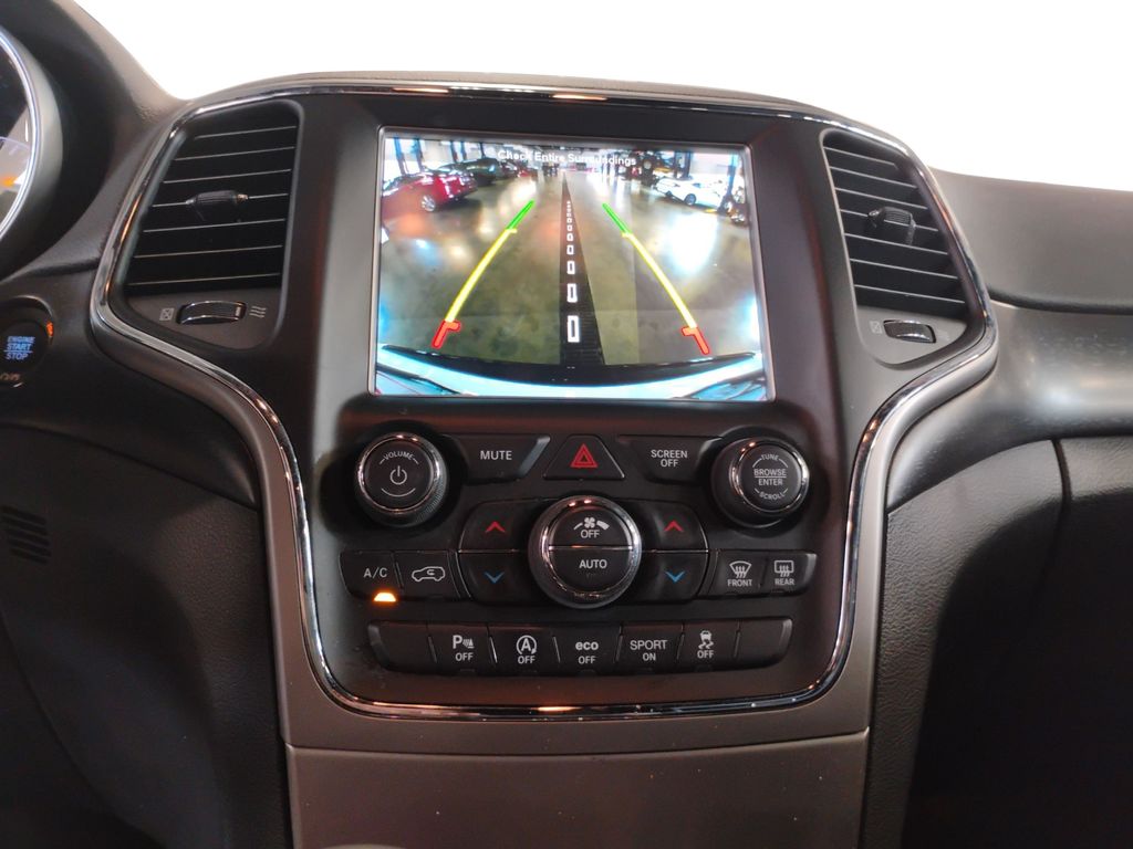 2018 Jeep Grand Cherokee Altitude photo 13