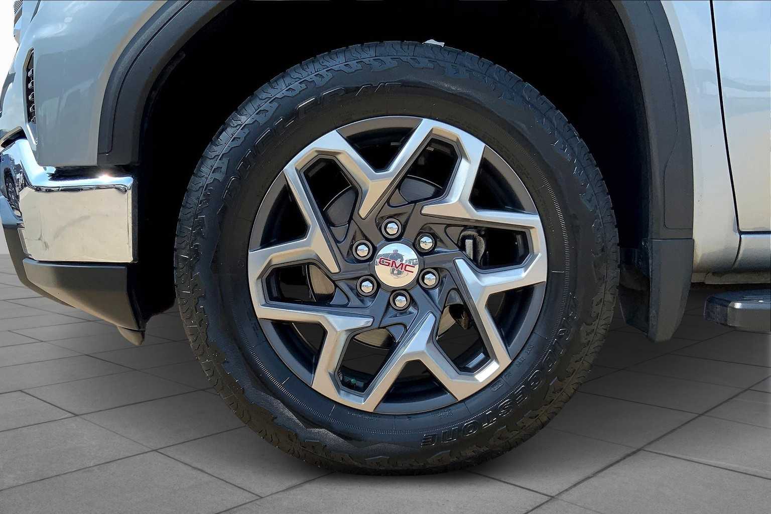 2023 Gmc Sierra 1500 SLT photo 10