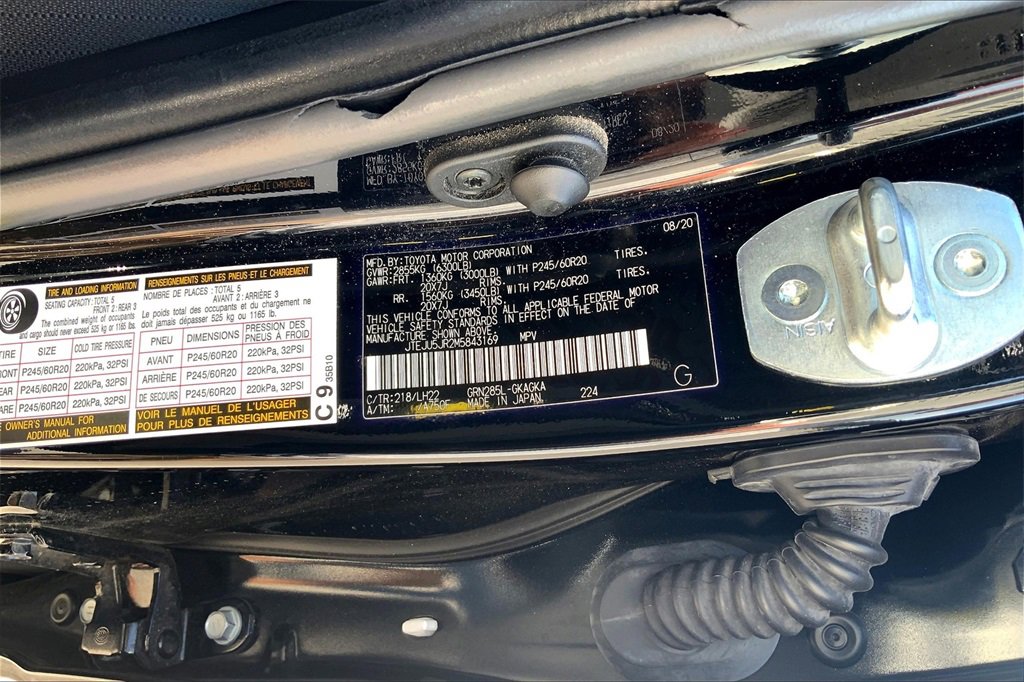 2021 Toyota 4Runner Nightshade Edition photo 30