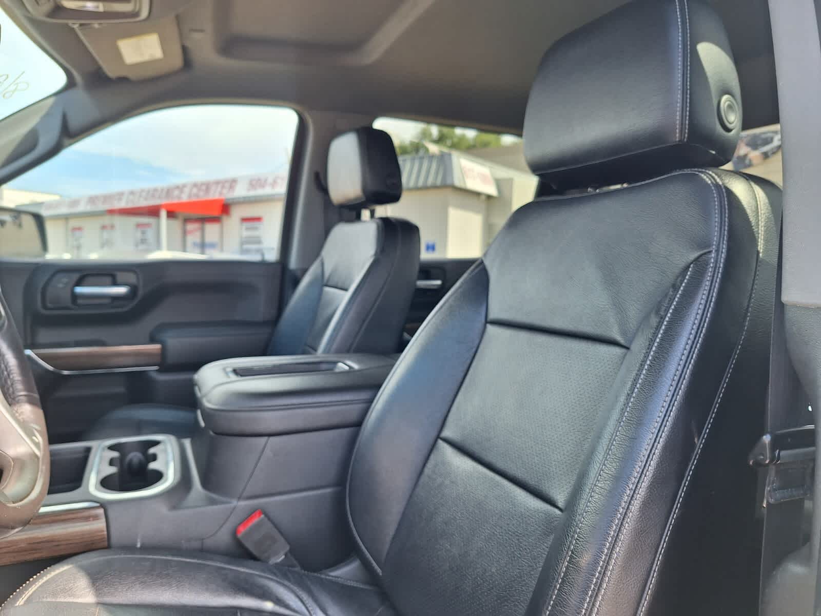 2020 Chevrolet Silverado 1500 RST photo 11