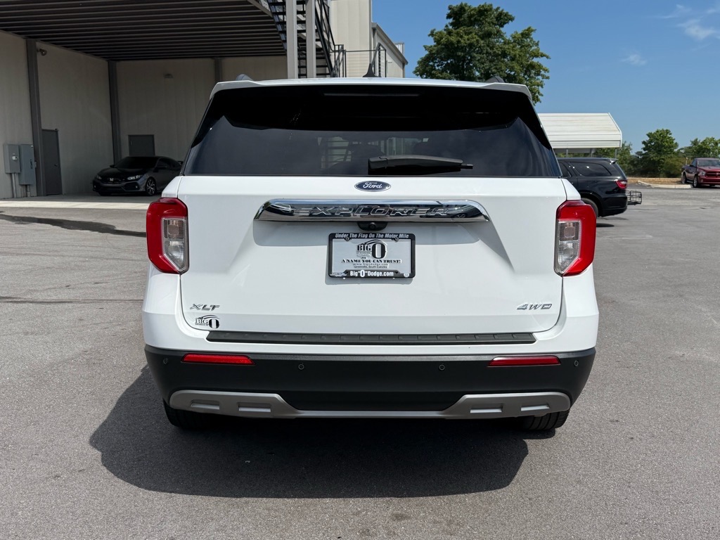 2023 Ford Explorer XLT photo 4