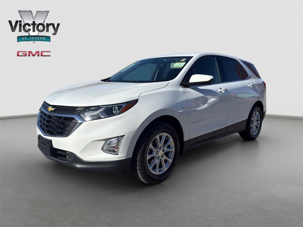 2018 Chevrolet Equinox LT photo 3