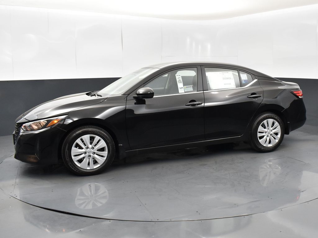 2025 Nissan Sentra S photo 4