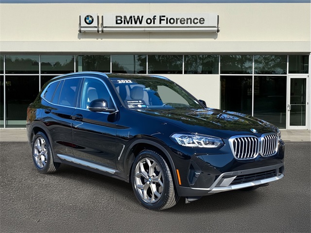 2022 BMW X3 30i's photo