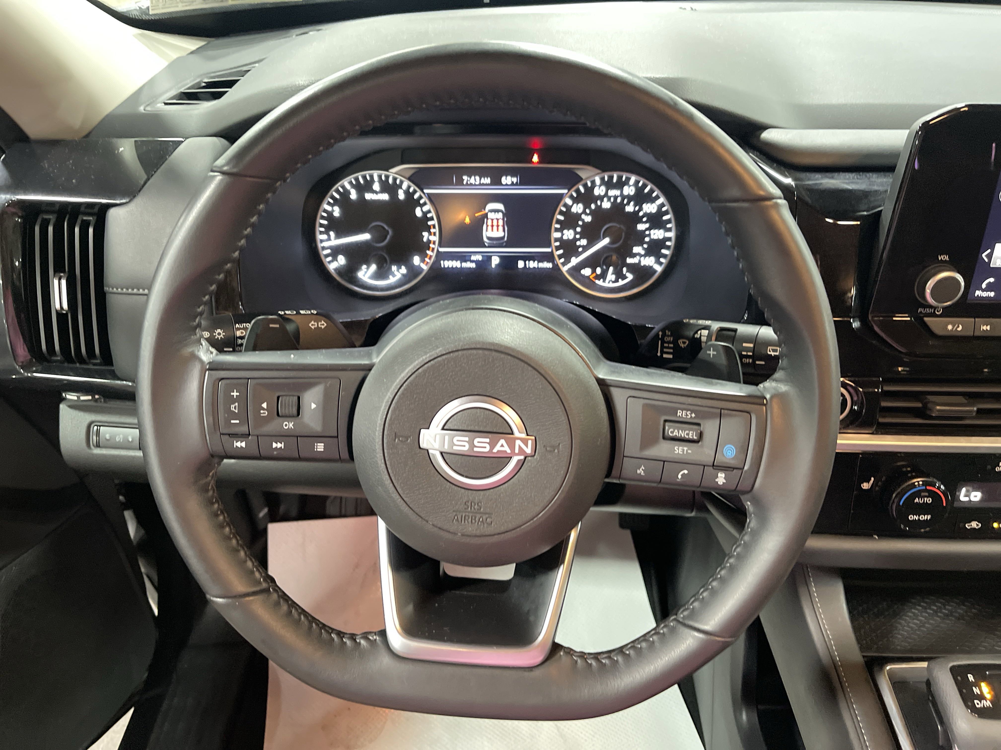 2024 Nissan Pathfinder SV photo 5