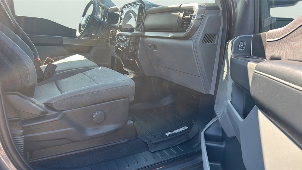 2024 Ford F-150 XLT photo 12