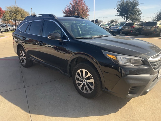 2022 Subaru Outback Premium's photo