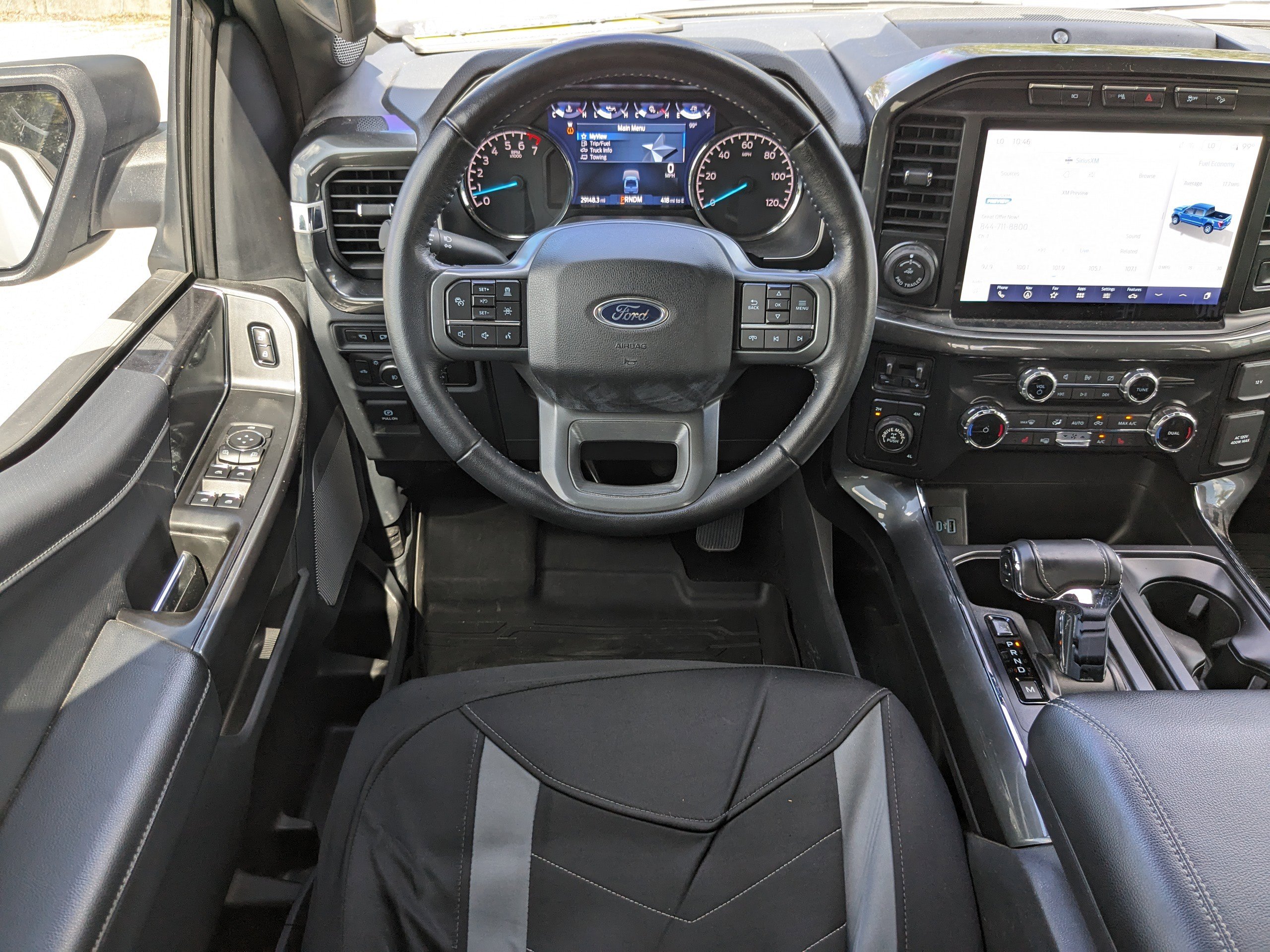 2022 Ford F-150 XLT photo 16
