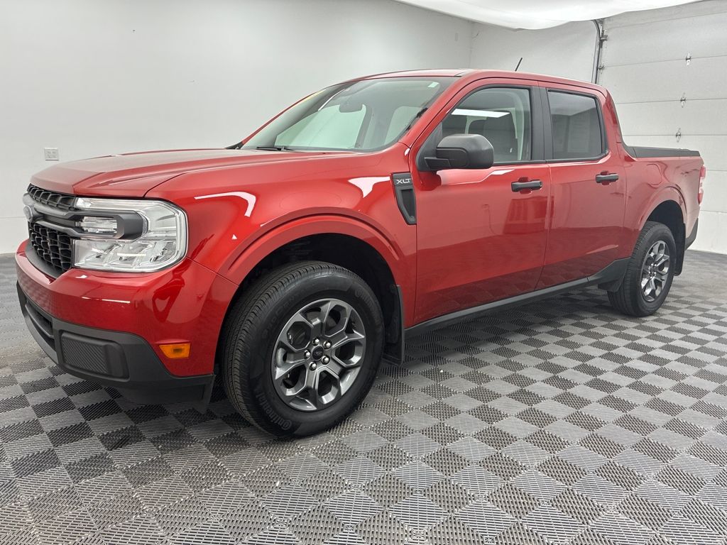2024 Ford Maverick XLT photo 3