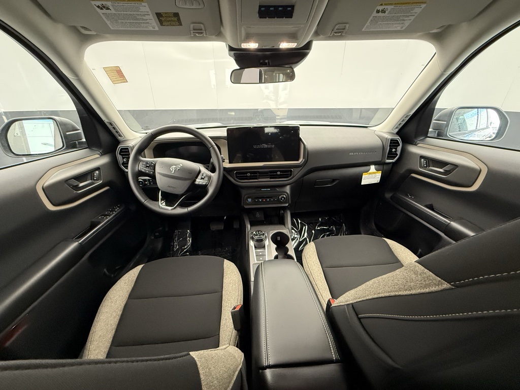 2025 Ford Bronco Sport Big Bend photo 2