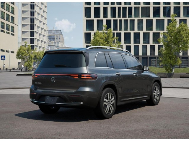 2025 Mercedes Benz EQB photo 21