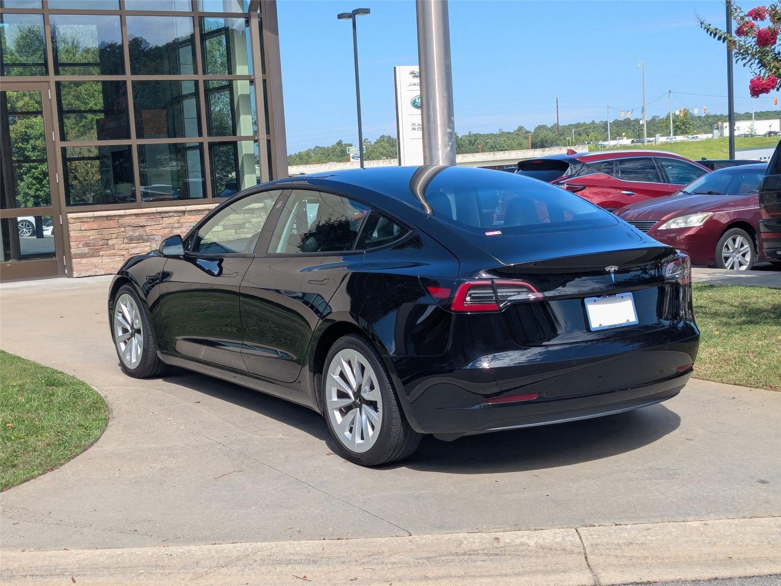 2021 Tesla Model 3 Standard Range Plus photo 7
