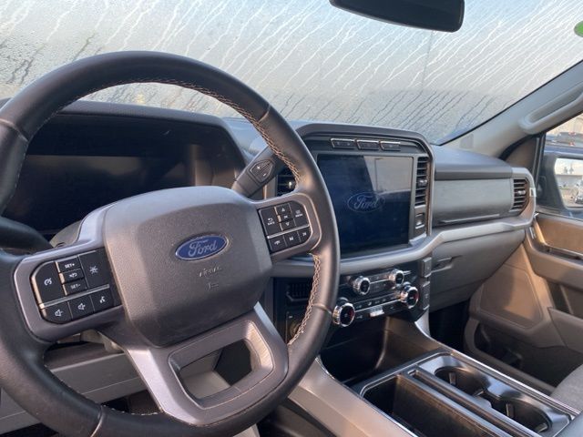 2024 Ford F-150 XLT photo 11