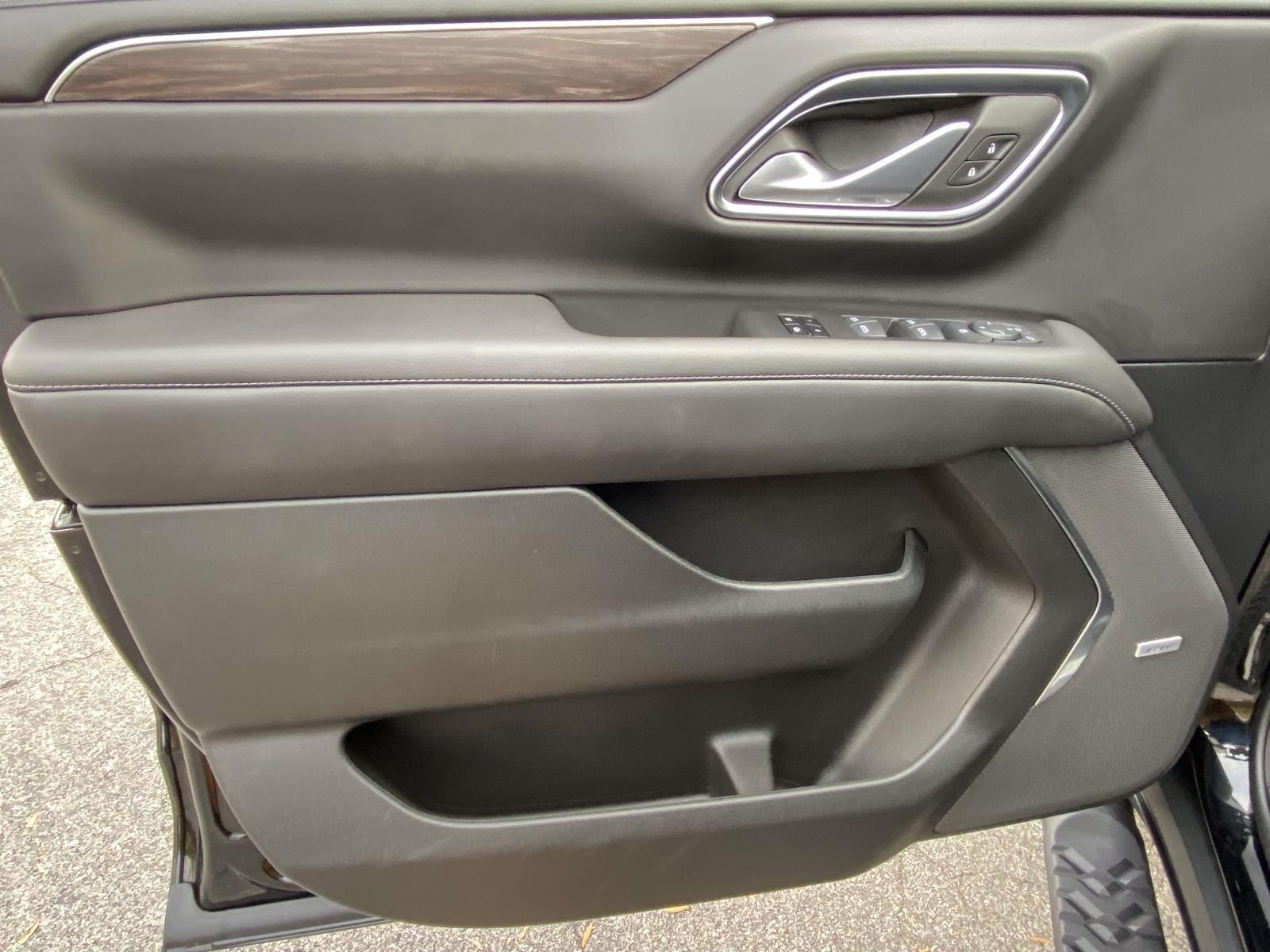 2024 Chevrolet Tahoe Z71 photo 4