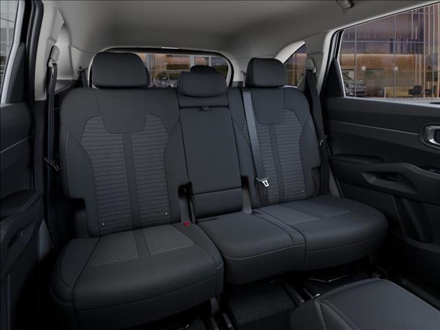 2025 Kia Sorento LX photo 15