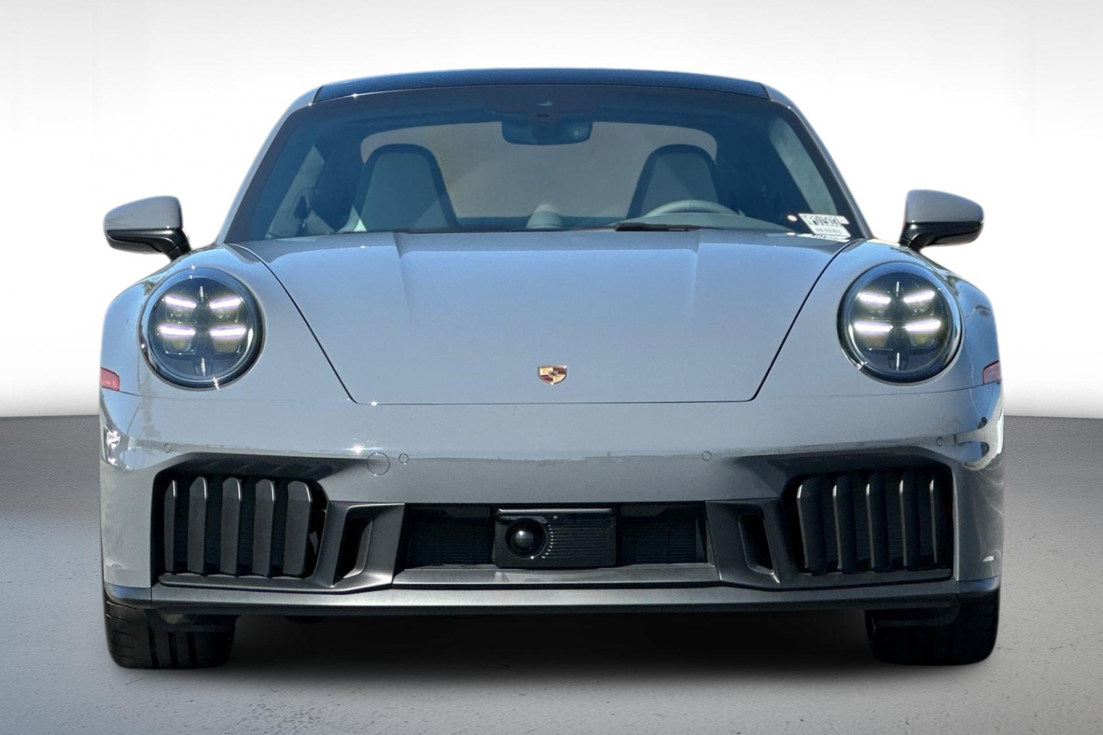 2025 Porsche 911 GTS photo 12