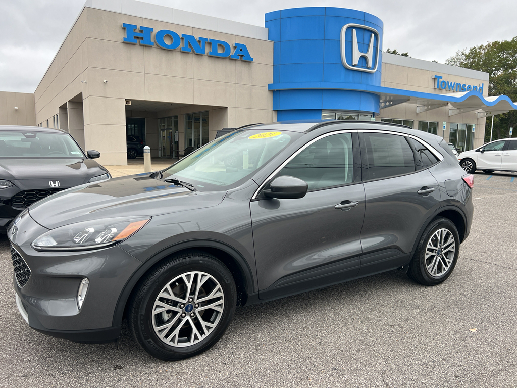 2021 Ford Escape SEL's photo